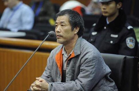 扎死前妻情人称自卫